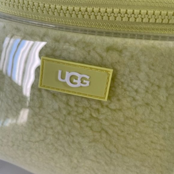NWT UGG NASHA BELT BAG CROSSBODY CLEAR MSRP $125 - Picture 8 of 8
